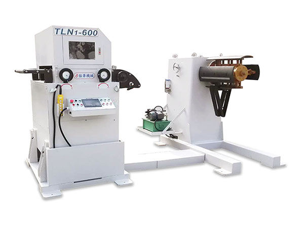 三機一體NC伺服料架矯正直送料機（TLN1）